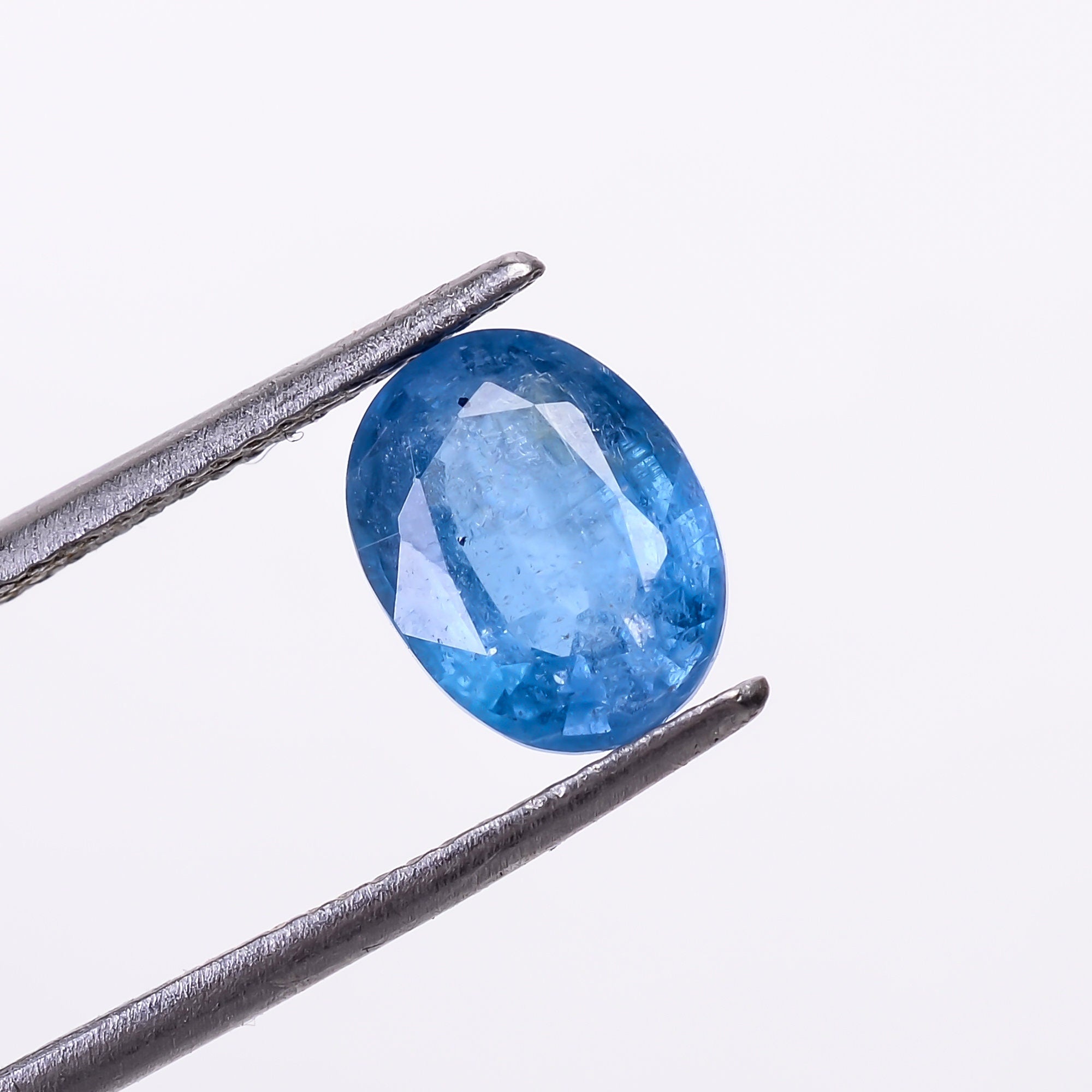 natural blue kyanite oval shape cut stone loose gemstone